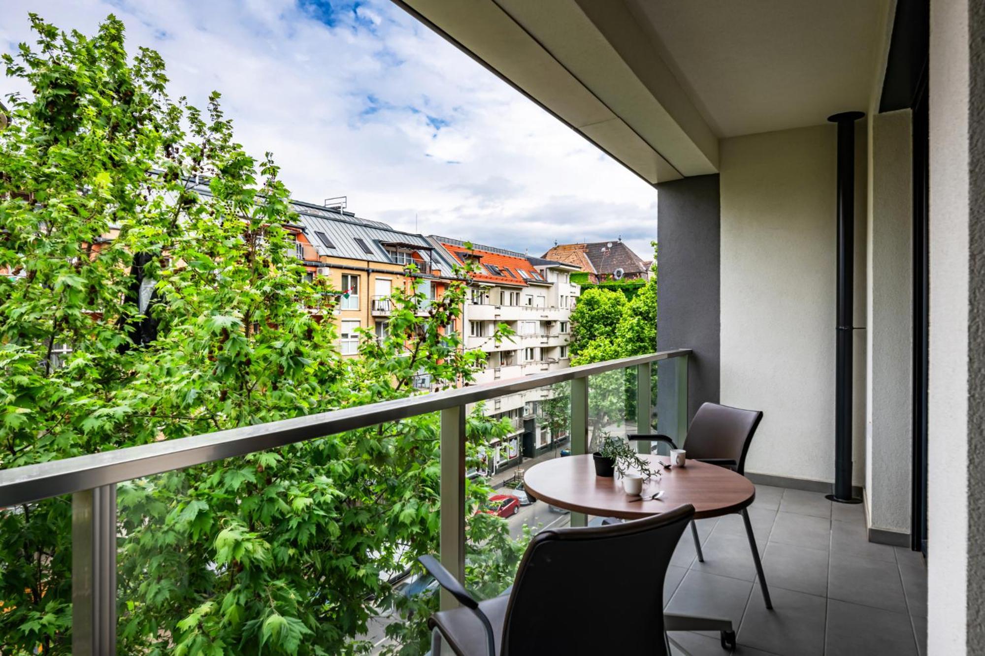 Spirit Apartments By Urbanrent Budapest Exteriör bild