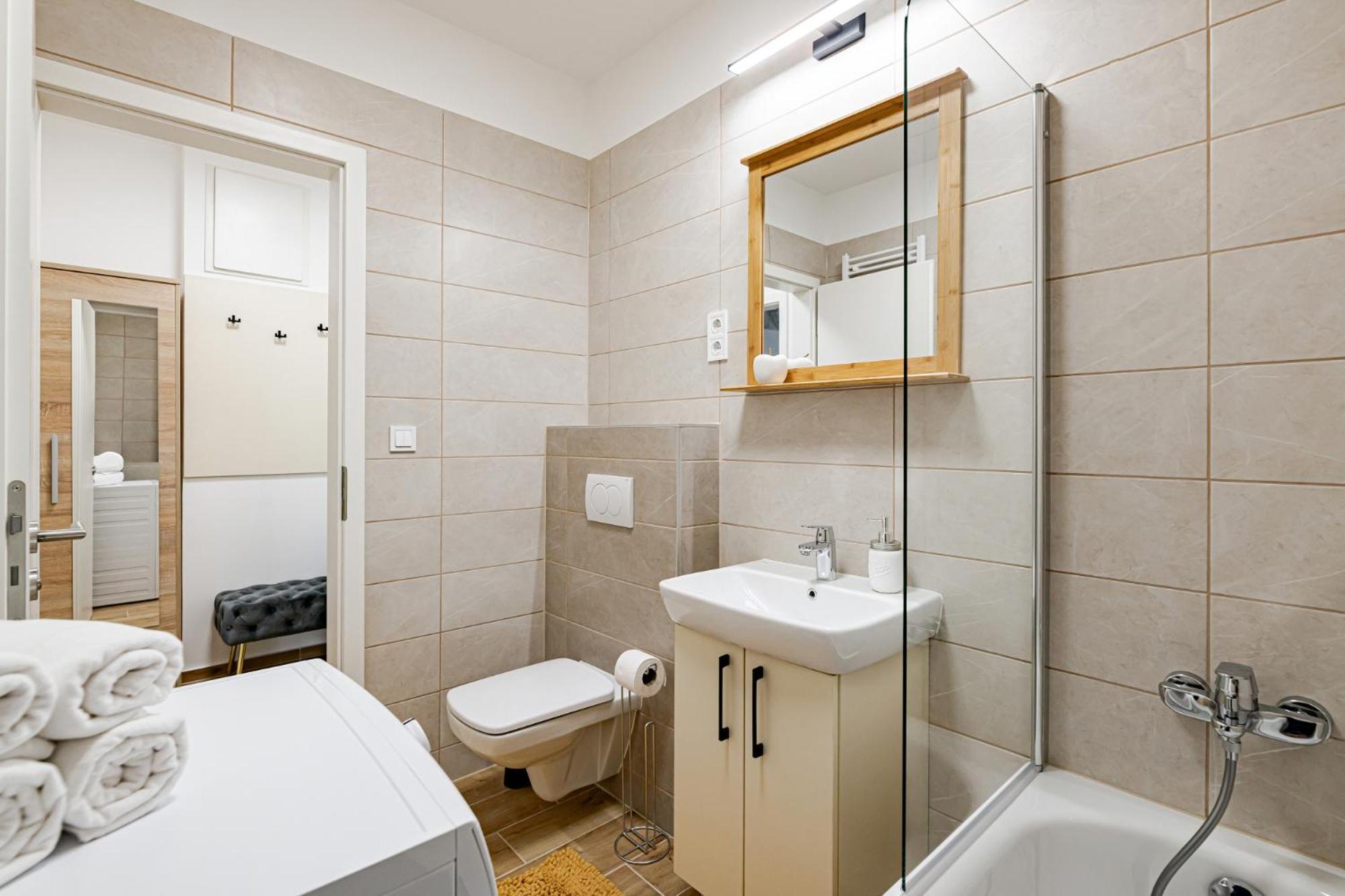 Spirit Apartments By Urbanrent Budapest Exteriör bild